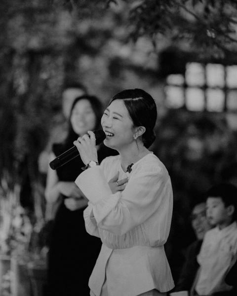 WeiWei 溦溦 - Wedding Emcee 2 480px
