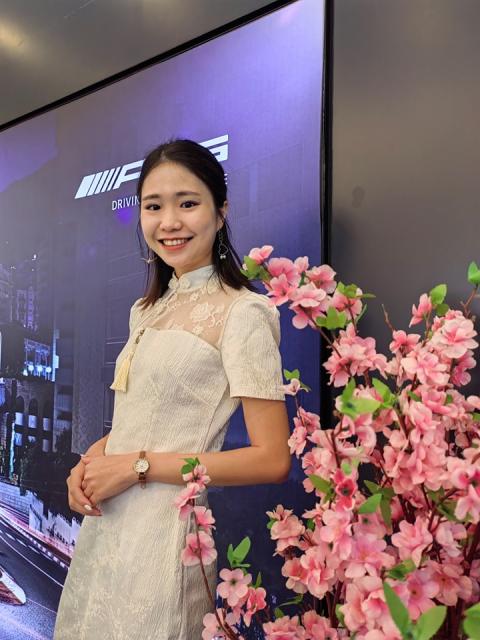 Elaine 佩珆 - Wedding Emcee 2 480px