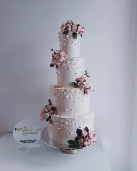 Petalsandfrost_my - Wedding Cakes & Confectioneries 1 480px