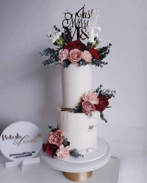 Petalsandfrost_my - Wedding Cakes & Confectioneries 6 480px
