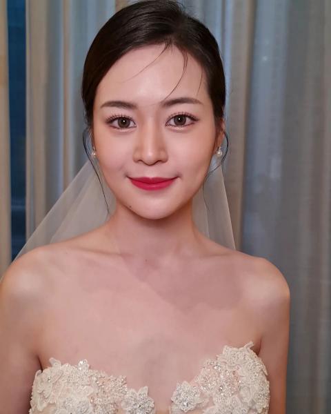 Jessy Low Makeup Artist - Bridal Make-Up & Hair 6 480px